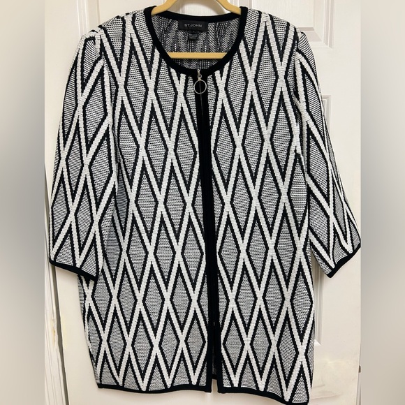 St. John Sweaters - St. John Black & White Diamond Pattern Cardigan